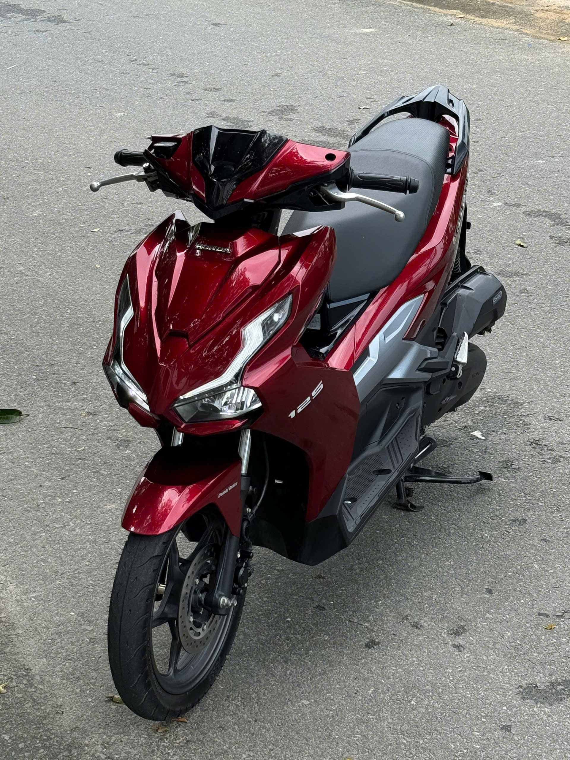 AB 125 zin keng đời mới