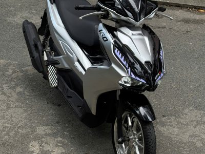 Alternative view of AB 125 zin kiểng audi