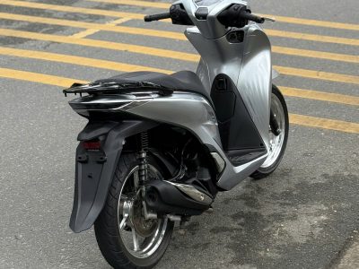 Alternative view of SH 125 kiểng nhẹ