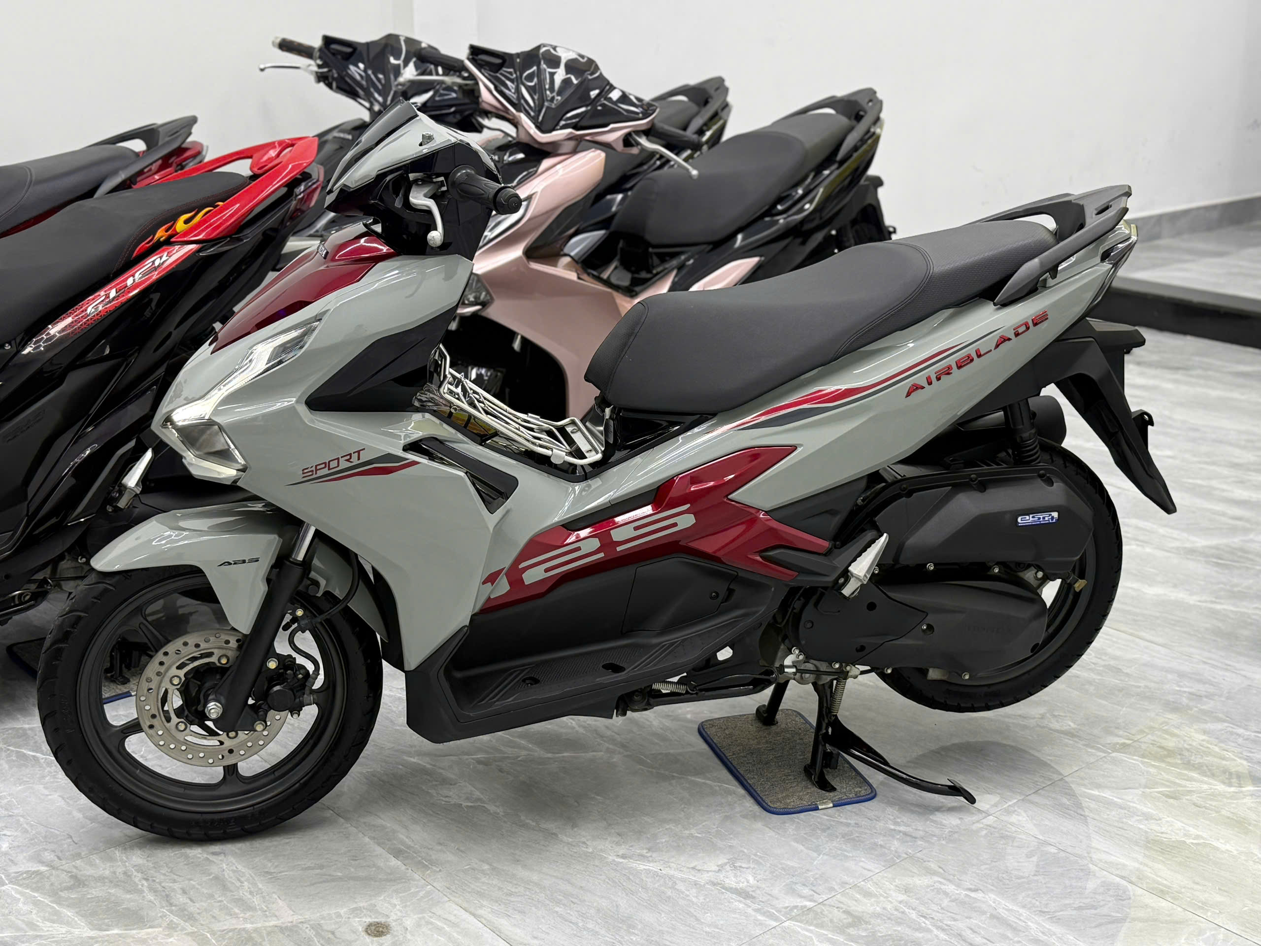 AB 125 zin keng - Ảnh 4