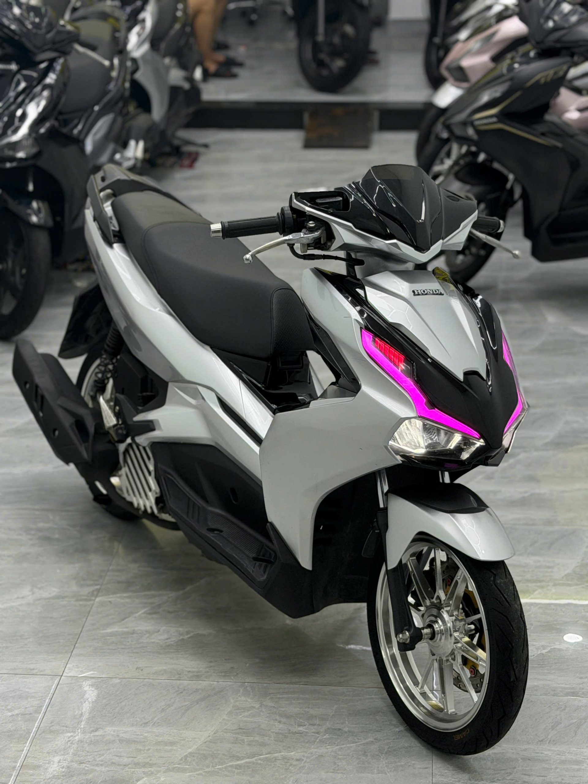 AB 125 NPG kiểng nhẹ, keng