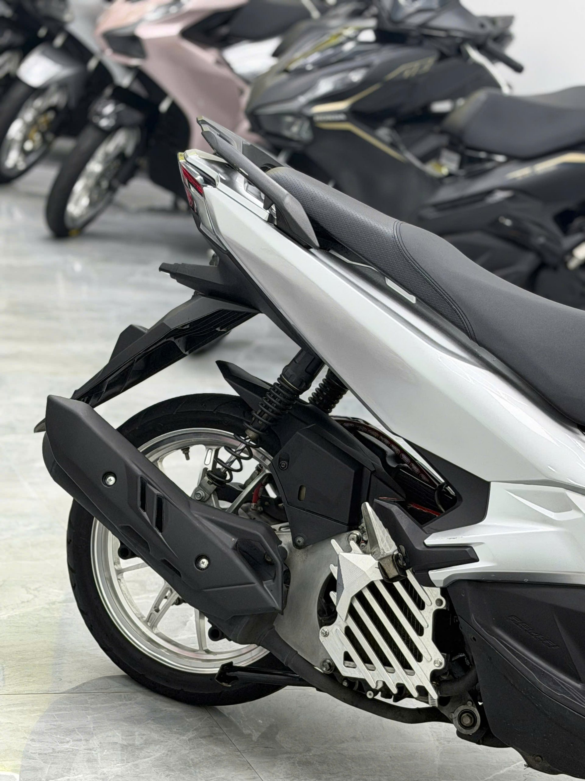 AB 125 NPG kiểng nhẹ, keng - Ảnh 2