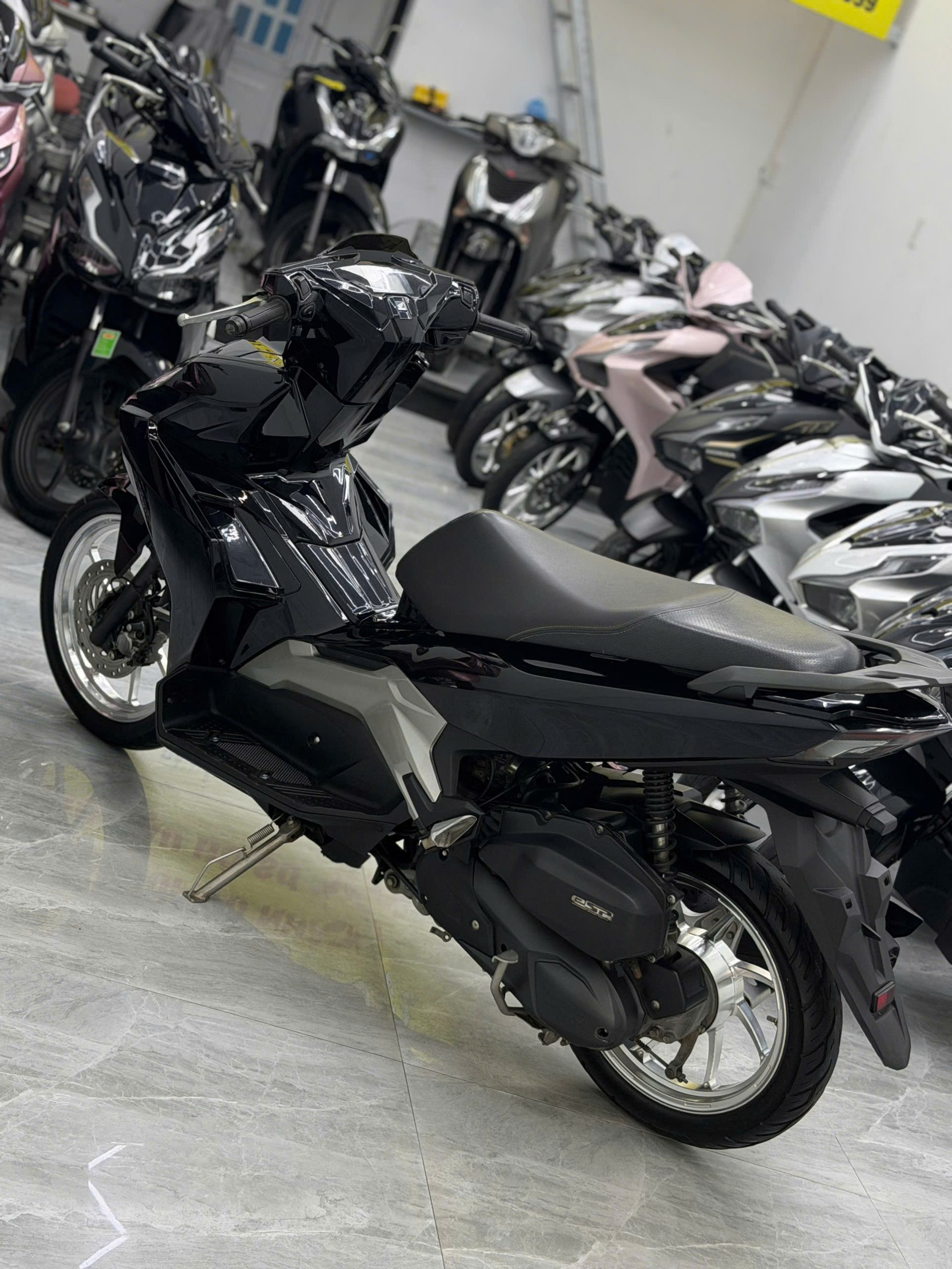 AB 150 zin kiểng - Ảnh 3