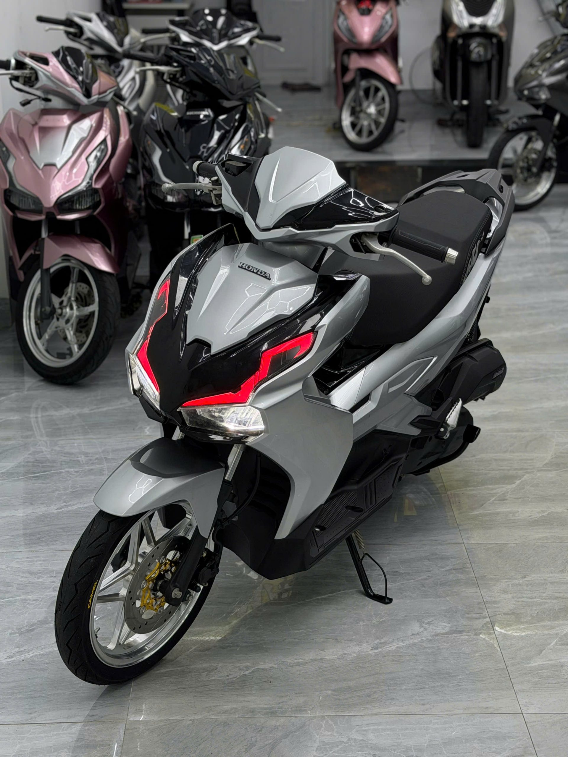 AB 125 full kiểng bạc porsche - Ảnh 3