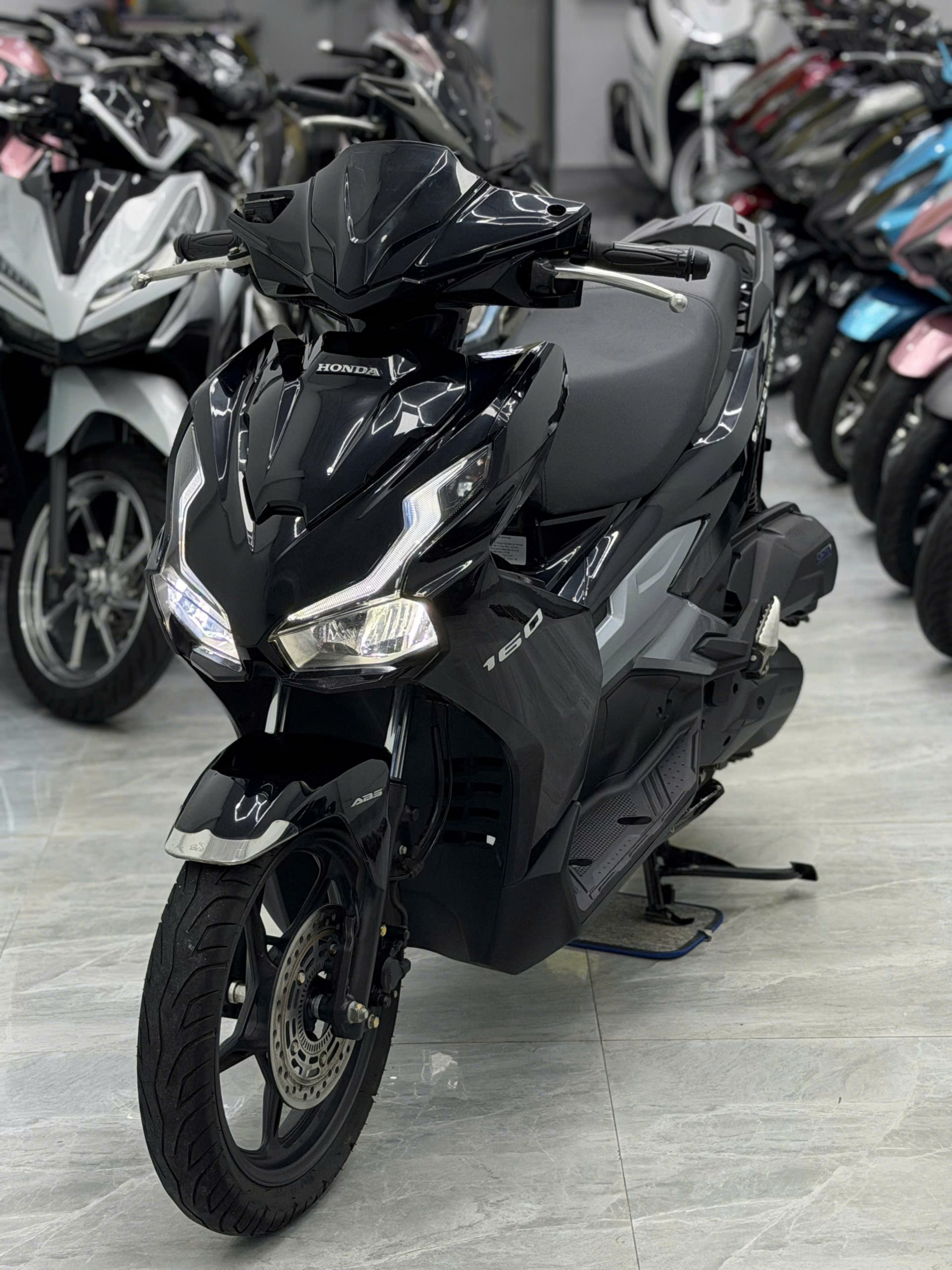 AB 160 đăng ký tháng 8/2025 odo 1000km - Ảnh 2