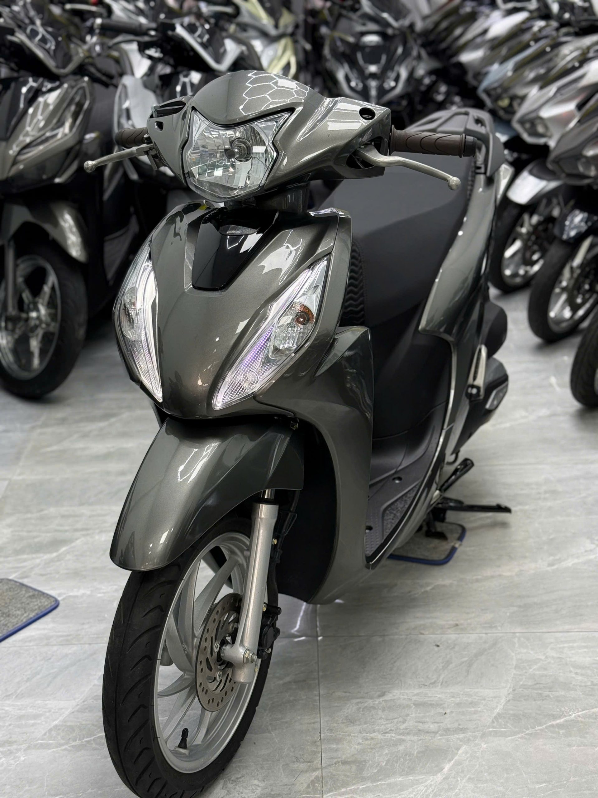 Vision 2024 lướt odo 4000km - Ảnh 4