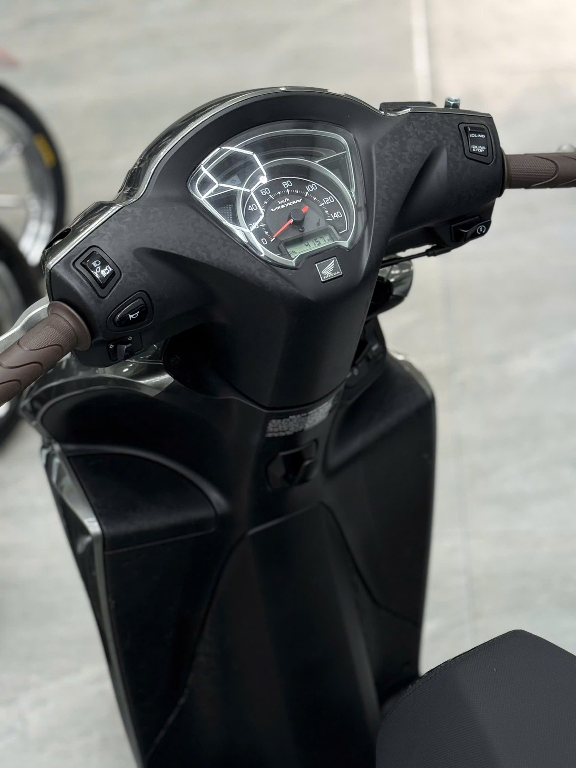 Vision 2024 lướt odo 4000km - Ảnh 3