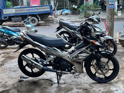 Alternative view of Exciter 135 up áo 2006 limited 65zz