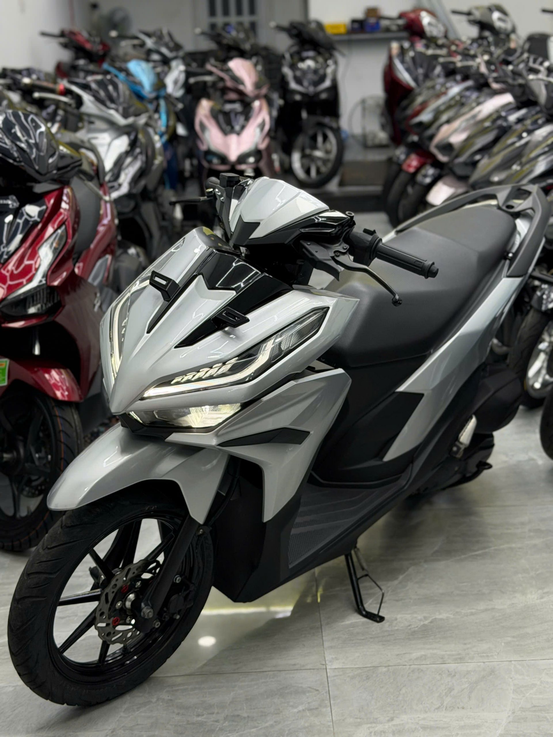 Vario 150 zin kiểng (Chính chủ đứng tên công chứng ngay) - Ảnh 3