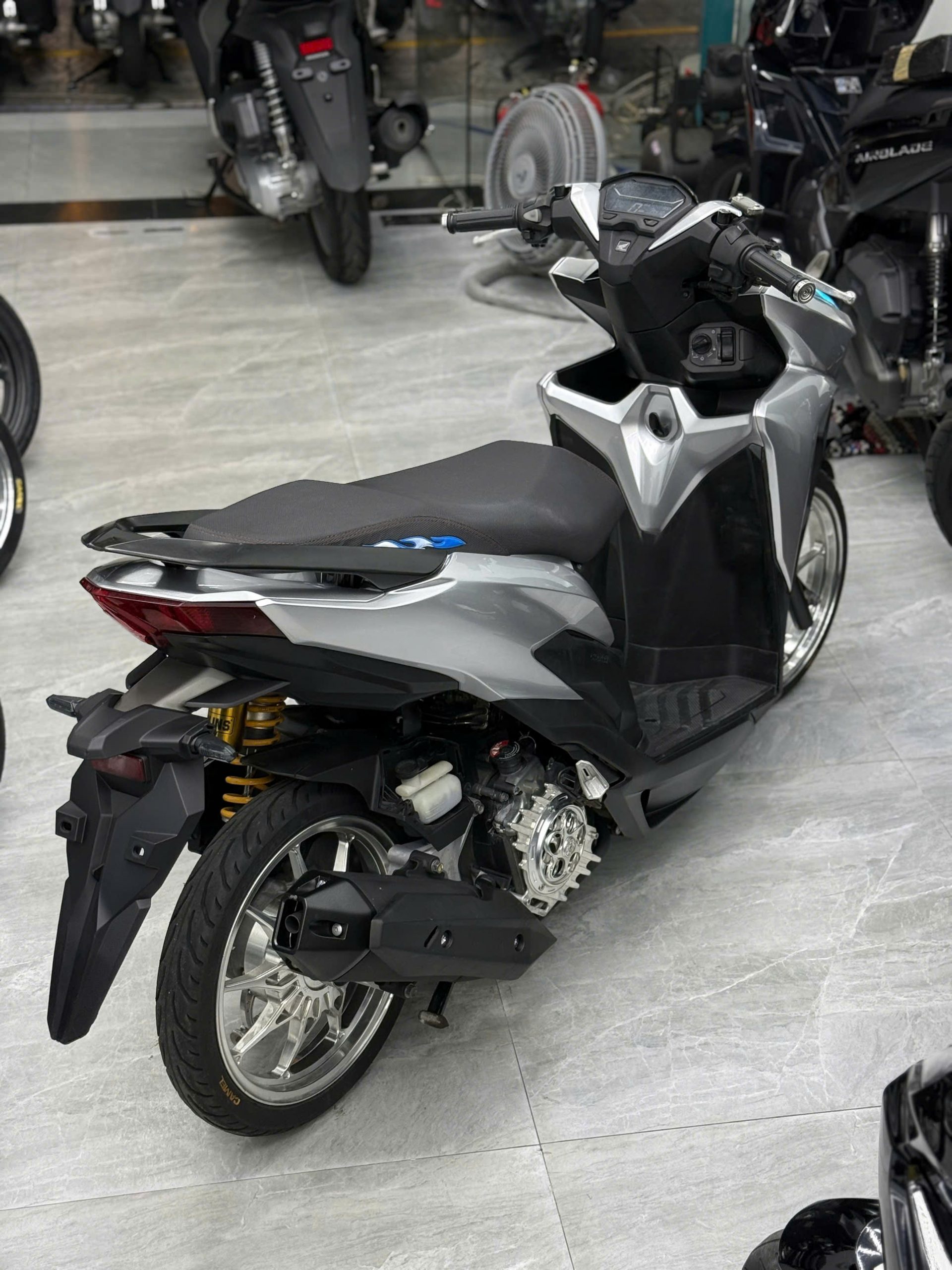 Vario 150 zin kiểng (Chính chủ đứng tên công chứng ngay) - Ảnh 3