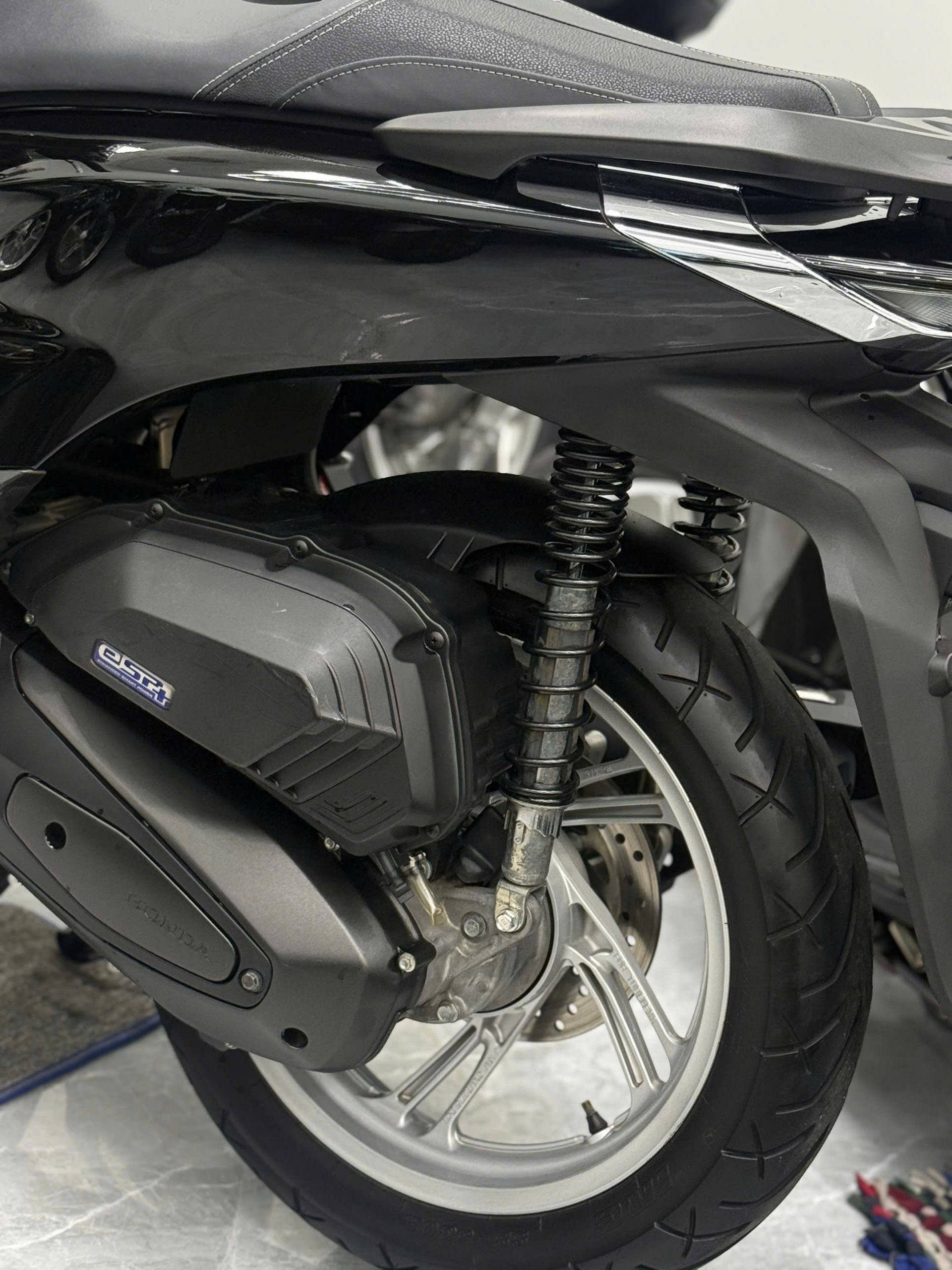 SH 125 zin keng (Hồ sơ sẵn bấm số ngay) - Ảnh 2