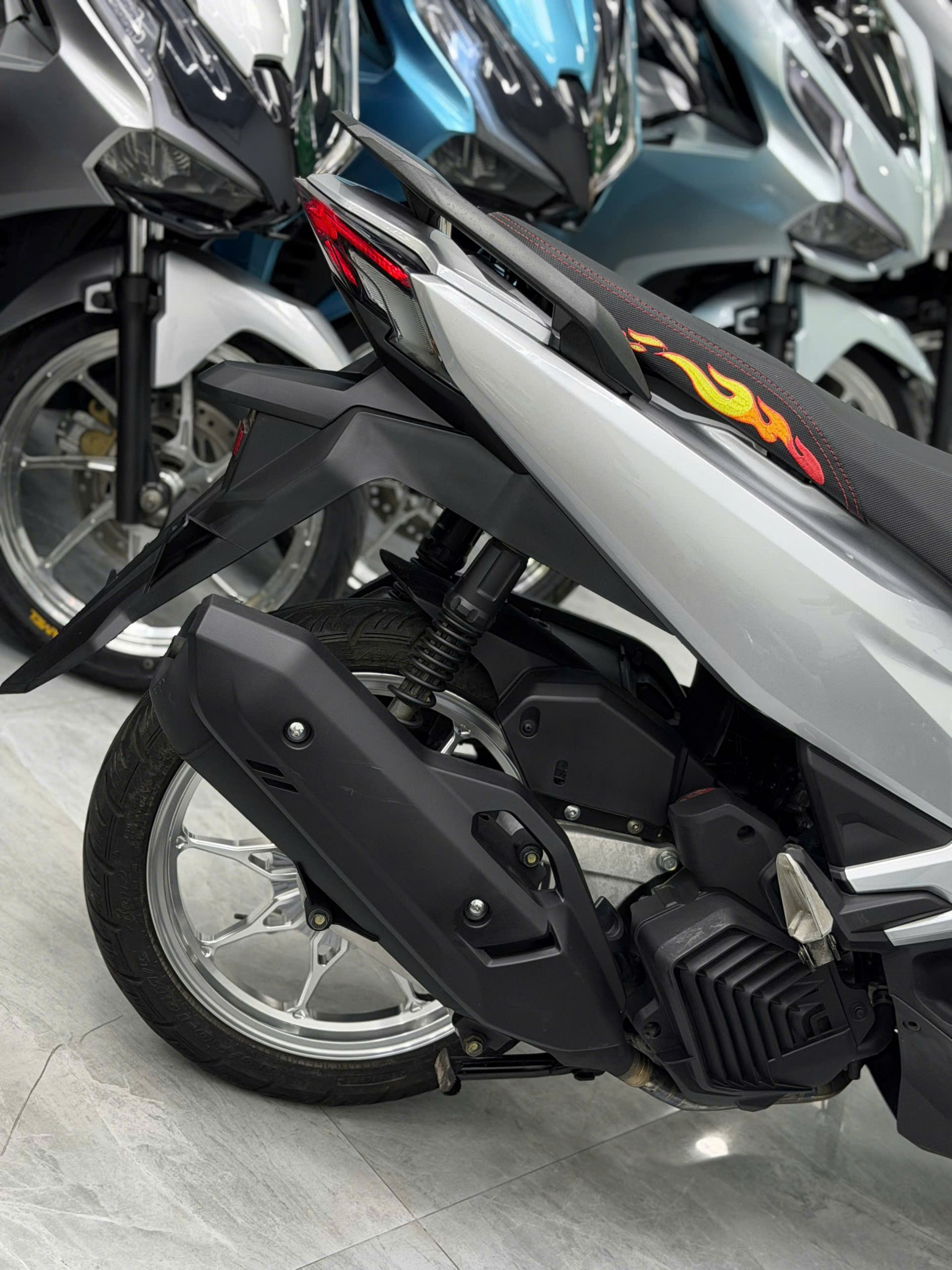 AB 125 4val zin kiểng - Ảnh 3
