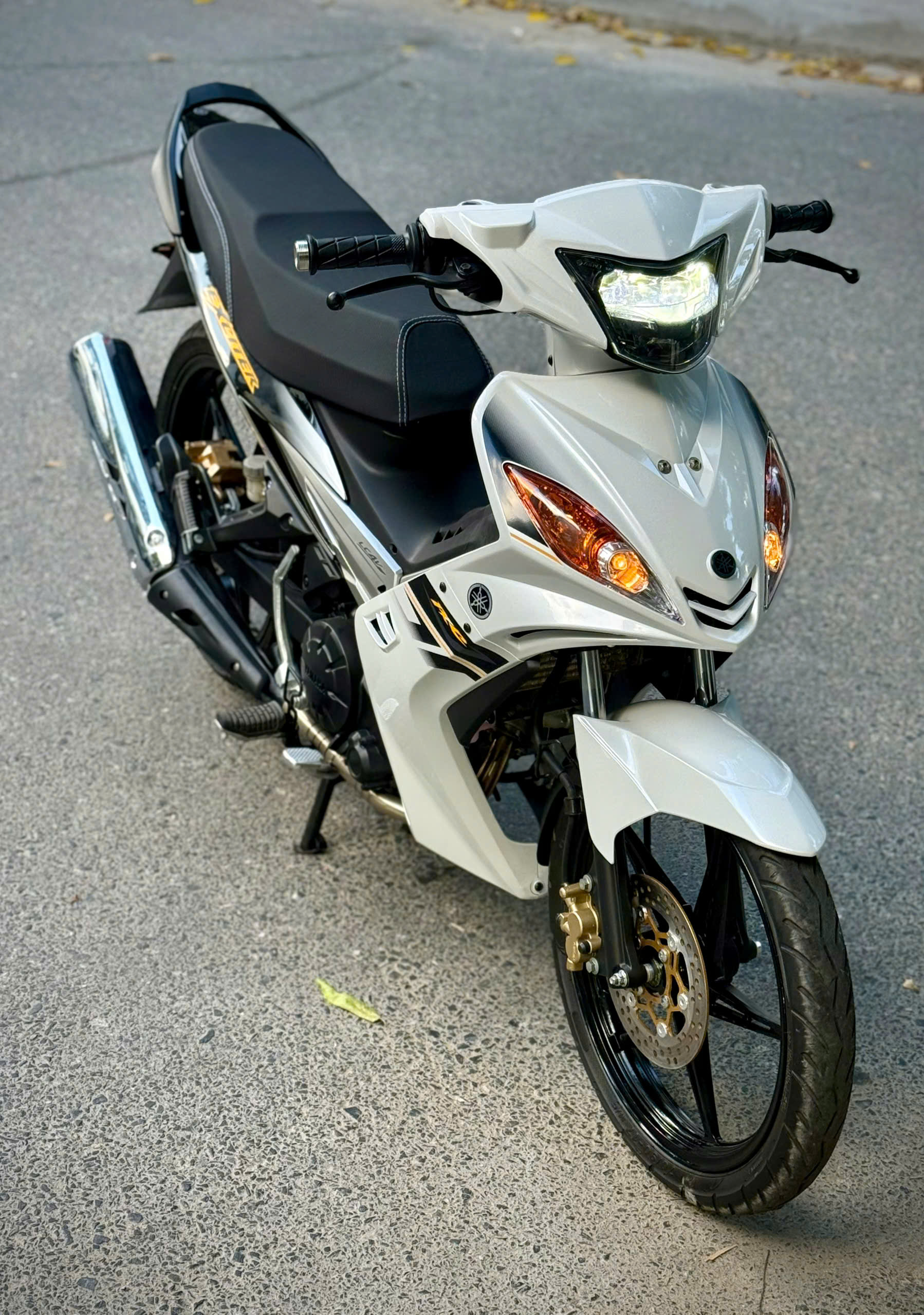 Exciter 135 xuống 2010 zin zin (Bao sang tên)