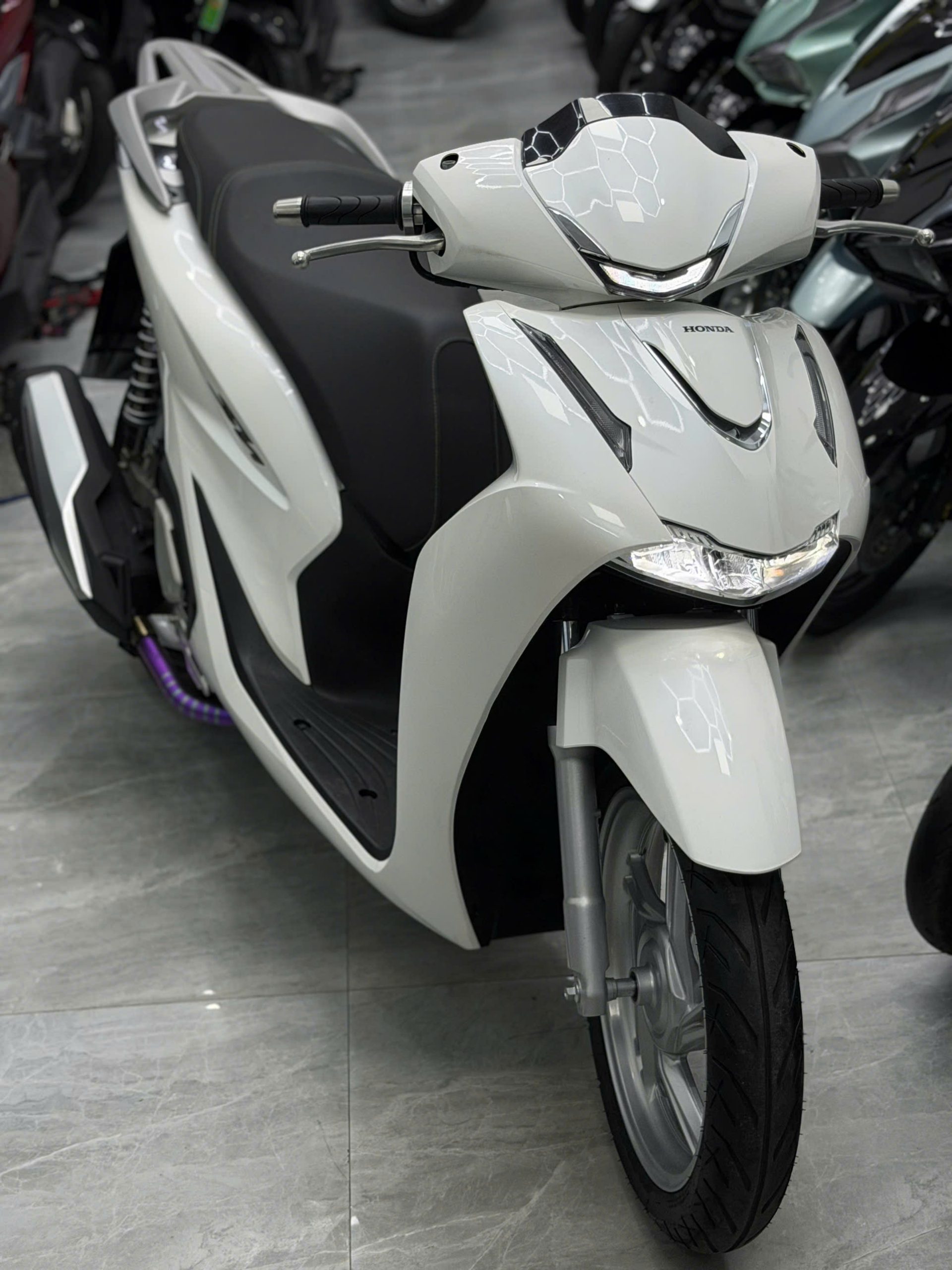 SH 125 mẫu mới siêu keng (Hồ sơ sẵn bấm số ngay)
