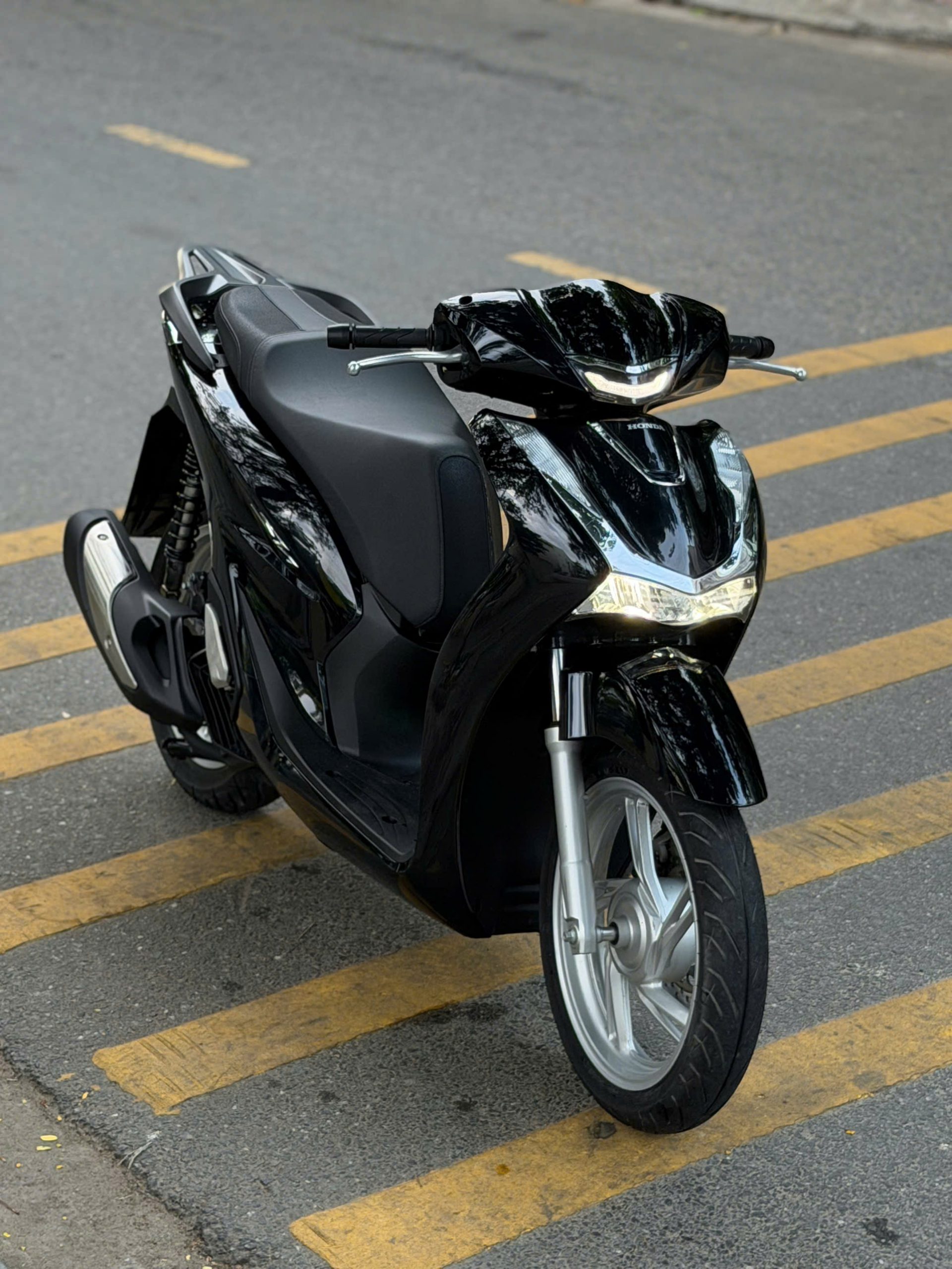SH 157cc 4val (Hồ sơ sẵn bấm số ngay)