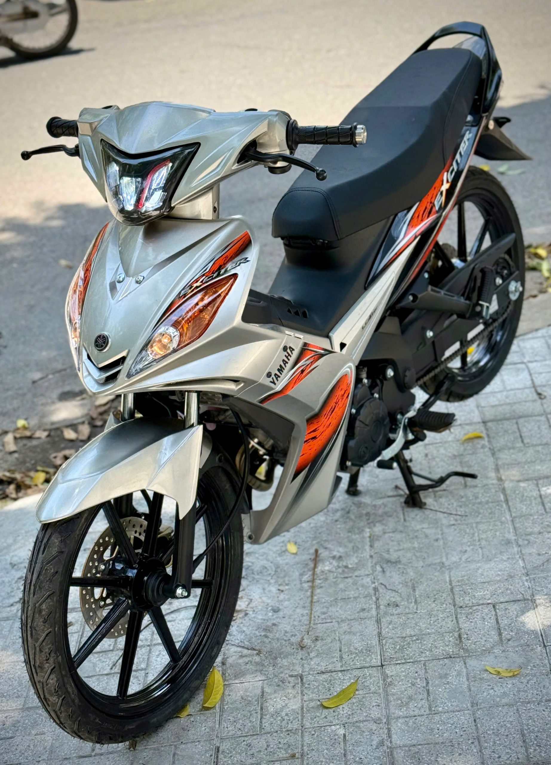 Exciter 135 xuống 2010 zin kiểng (Bao sang tên) - Ảnh 2