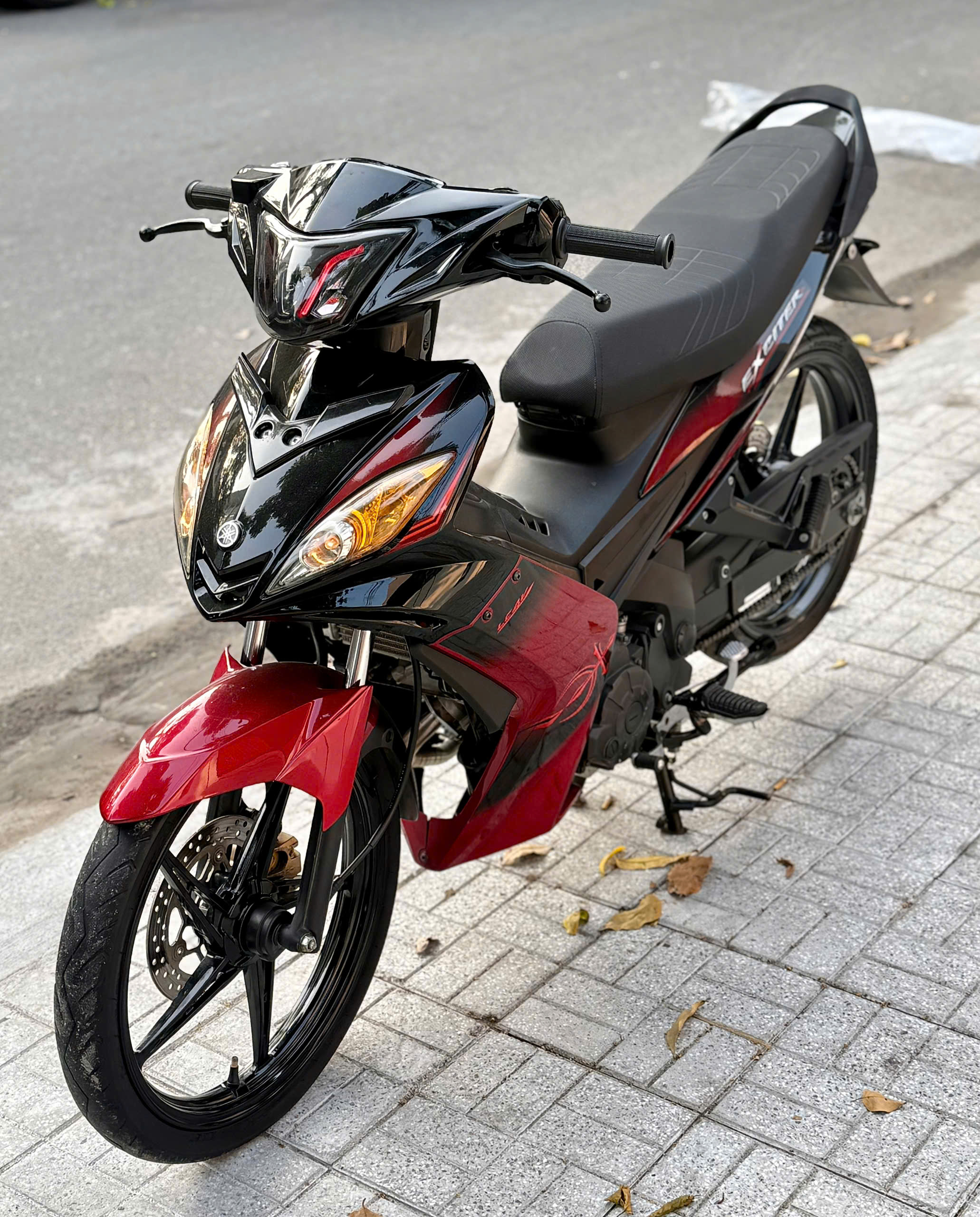 Exciter 135 xuống 2010 - Ảnh 2