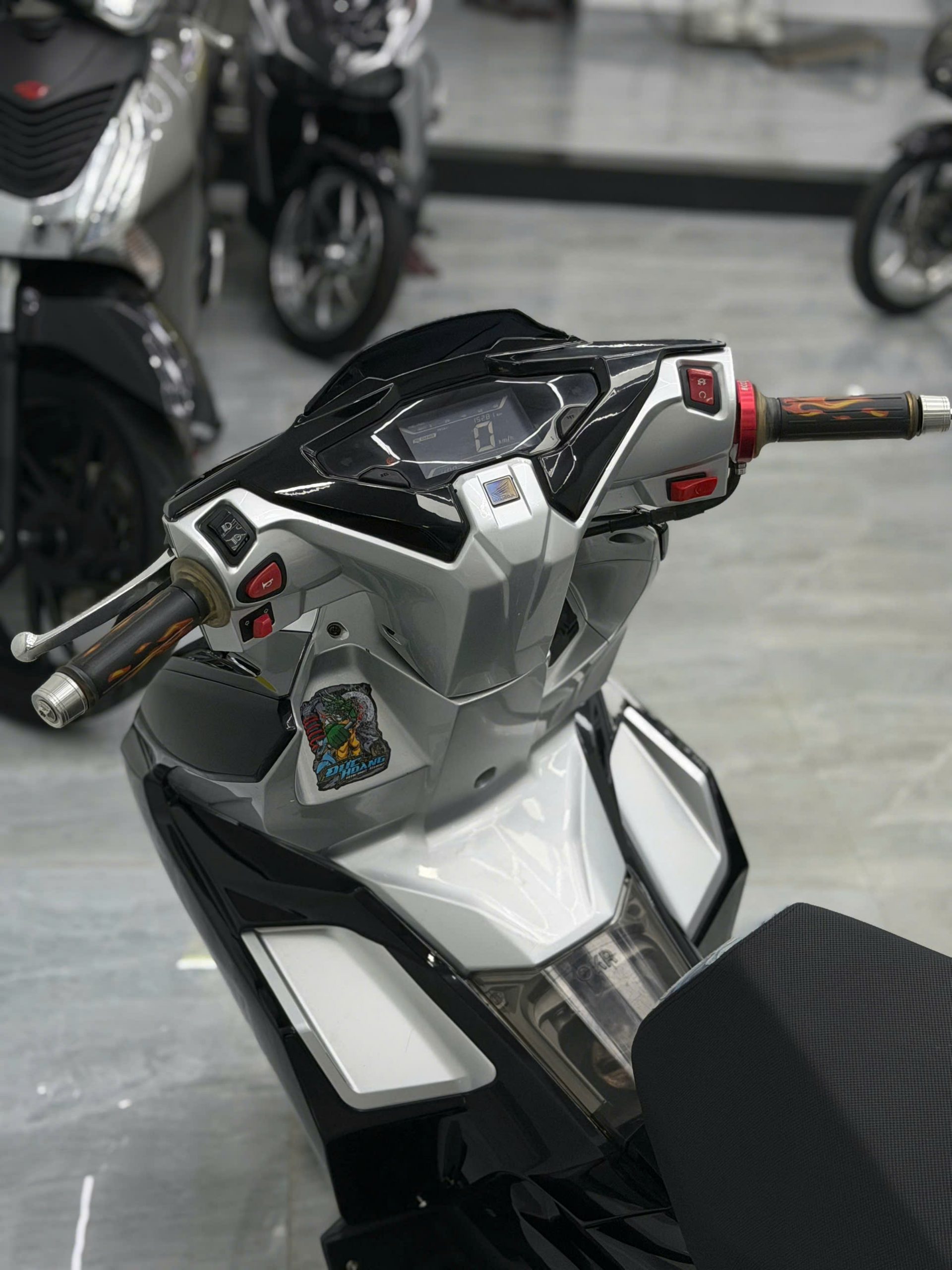 AB 150 kiểng full đèn - Ảnh 3