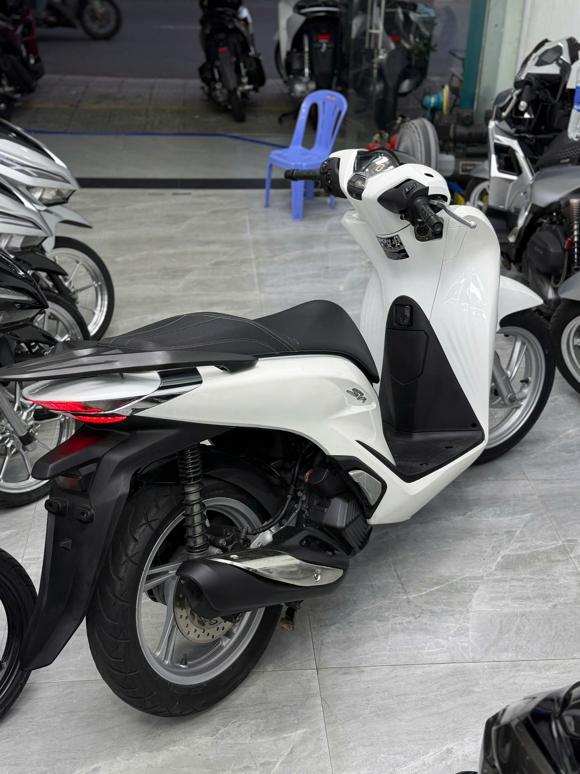 SH 125 zin keng cực đẹp - Ảnh 3