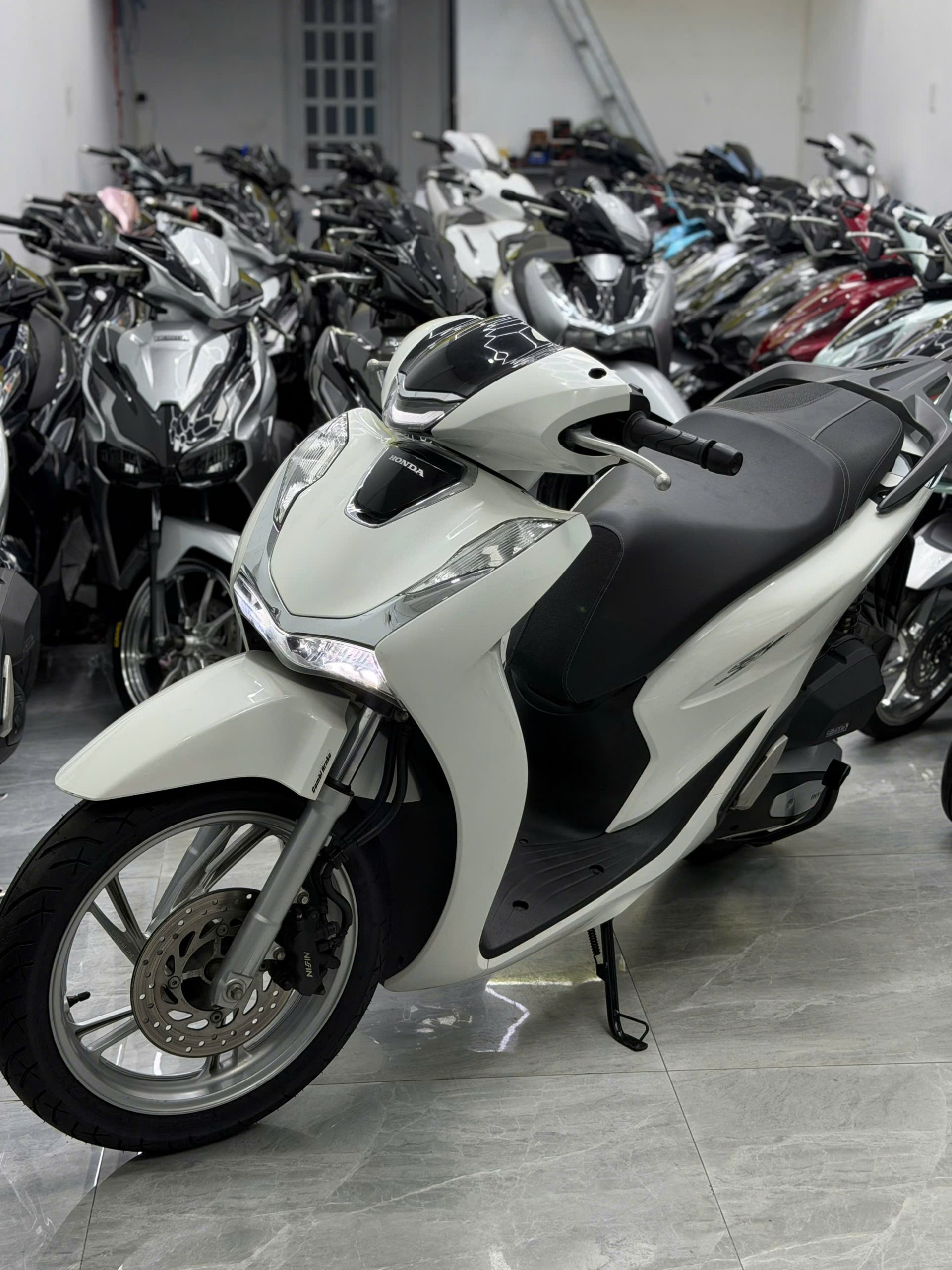 SH 125 zin keng cực đẹp - Ảnh 2