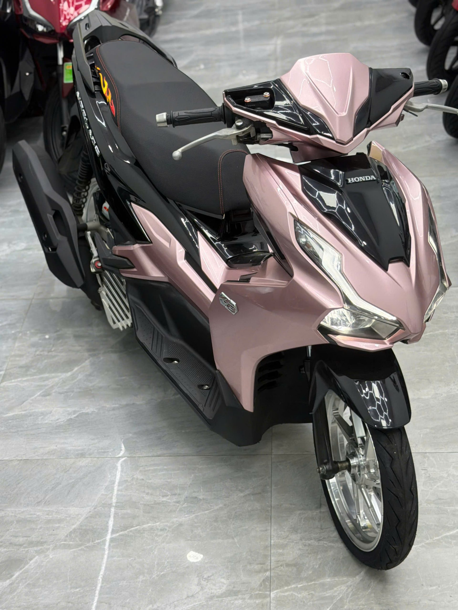 AB 125i 4val NXG (Hồ sơ sẵn bấm số ngay)