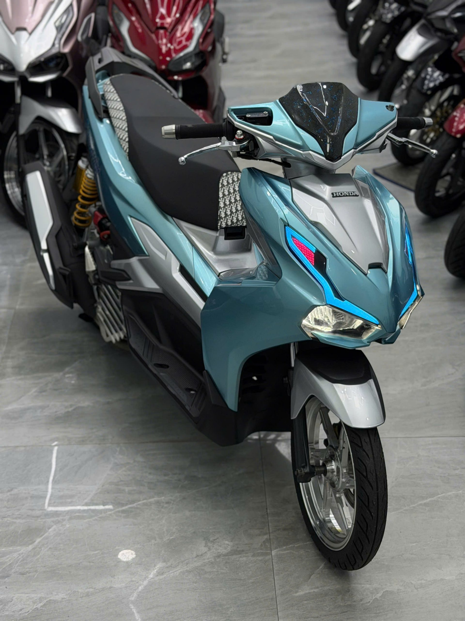 AB 125 full kiểng (Hồ sơ sẵn bấm số ngay)