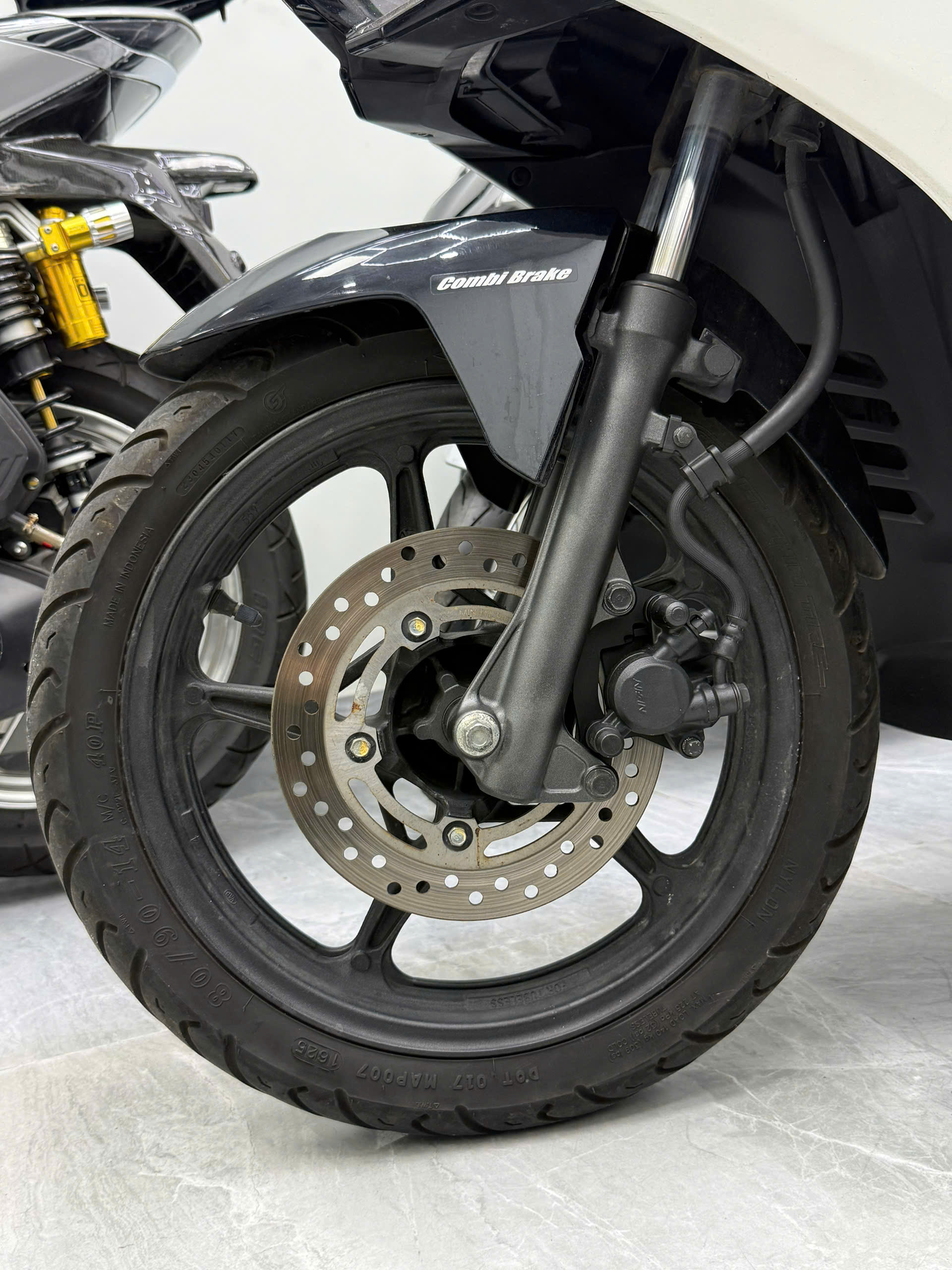 AB 125 zin up trắng đen (Hồ sơ sẵn bấm số ngay) - Ảnh 3