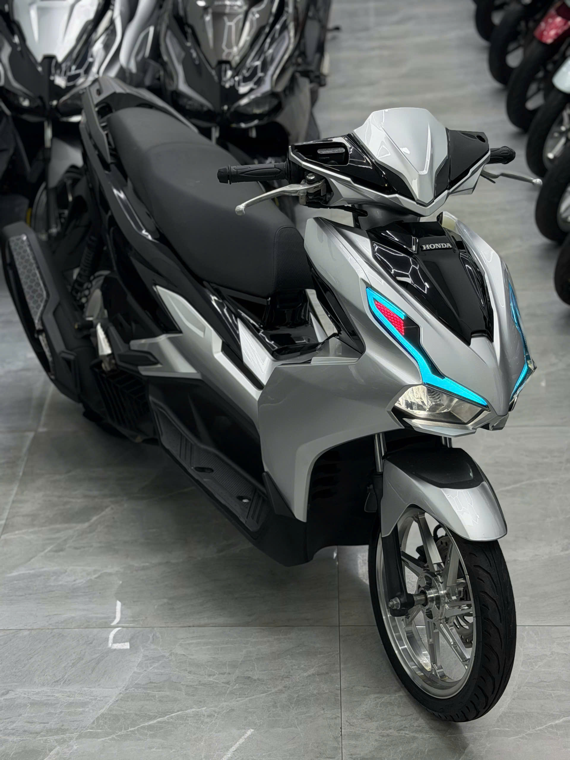 AB 125 4val zin kiểng