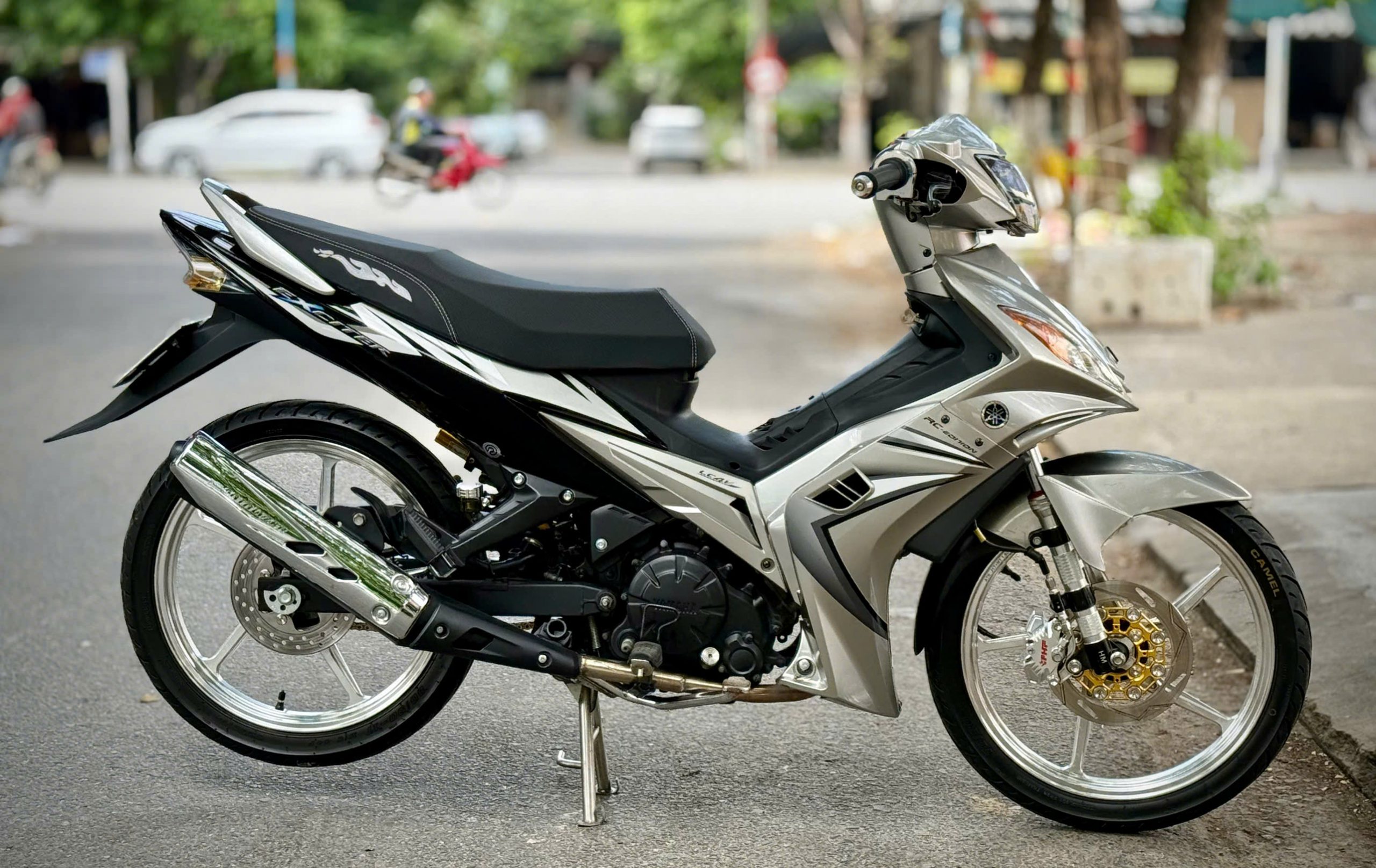 Exciter 135 xuống 2010 zin kiểng - Ảnh 4