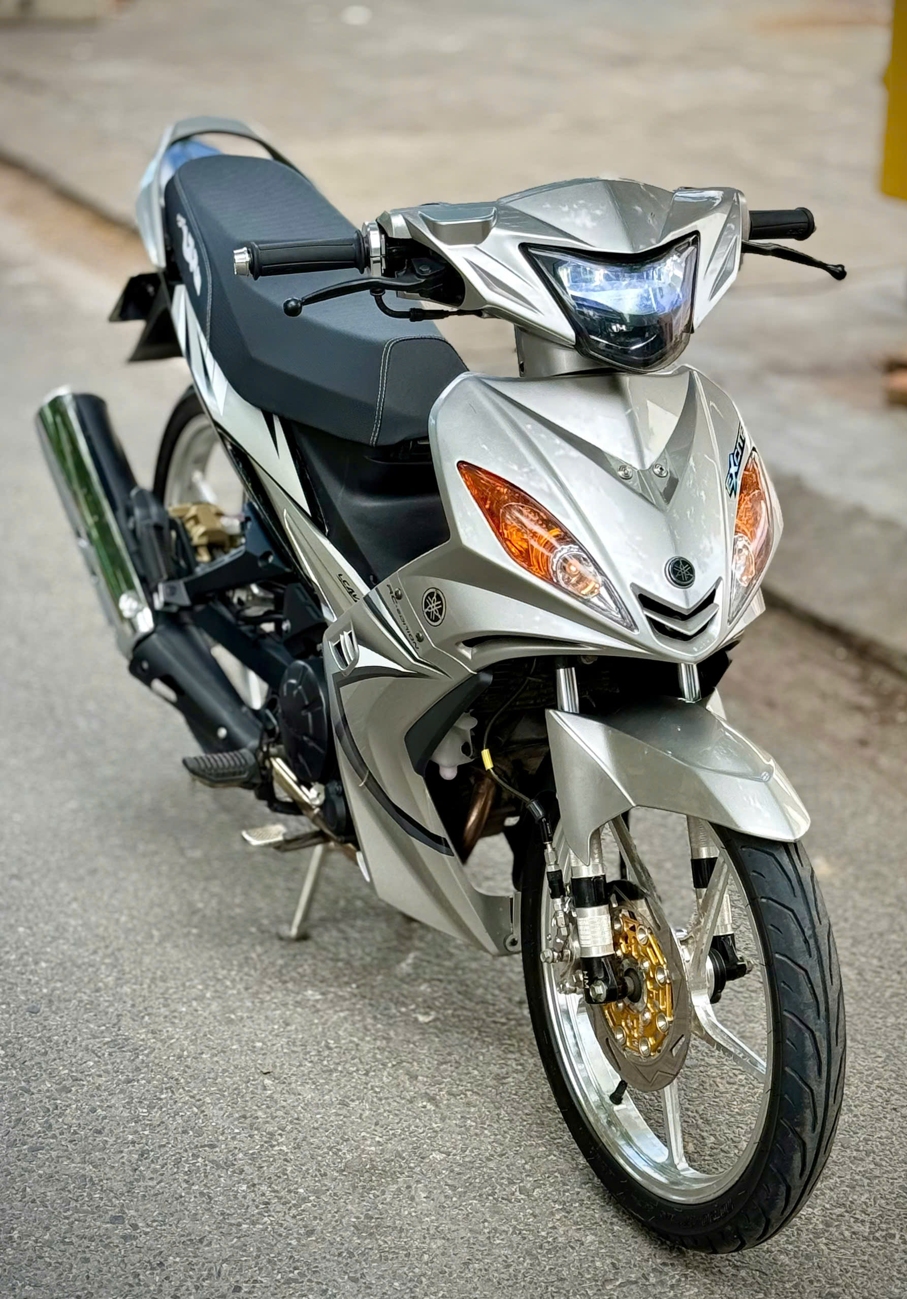 Exciter 135 xuống 2010 zin kiểng - Ảnh 3