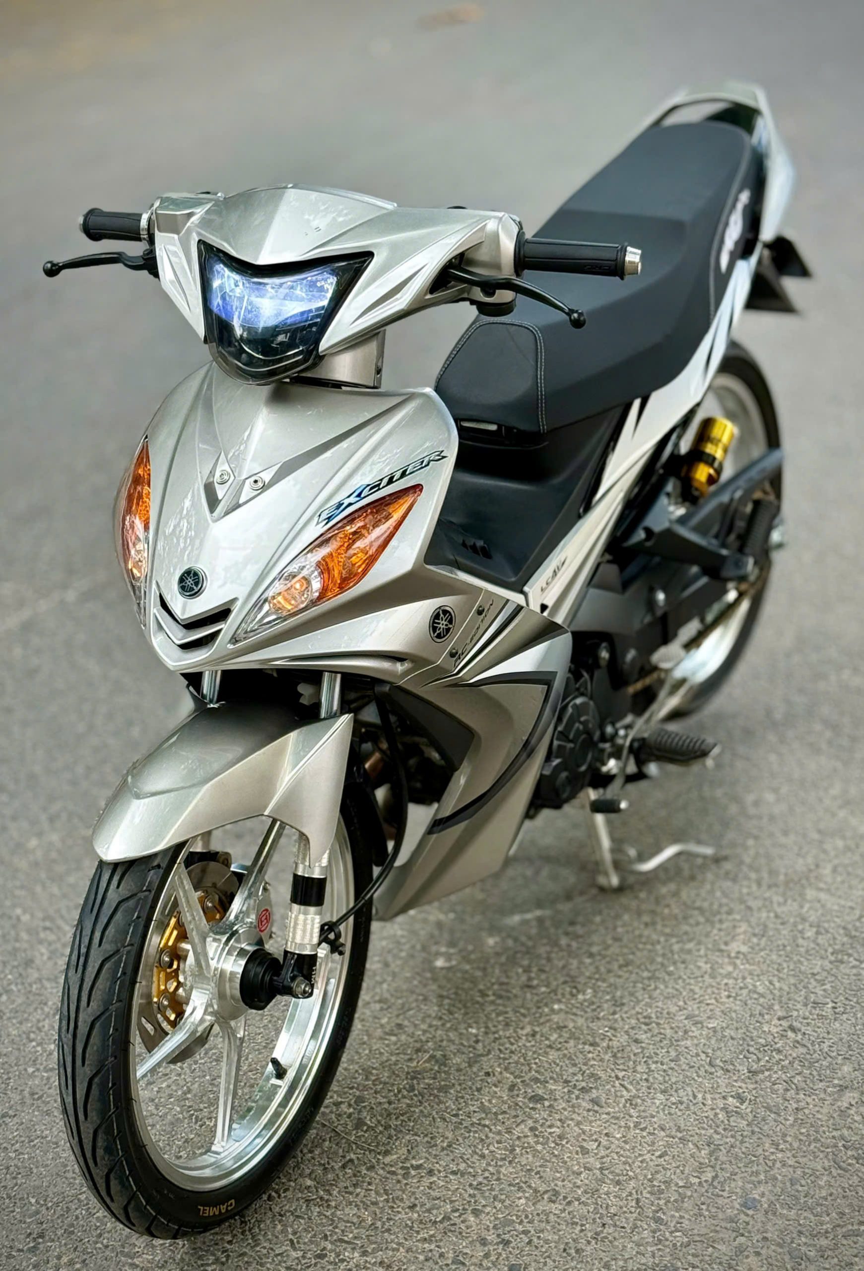Exciter 135 xuống 2010 zin kiểng