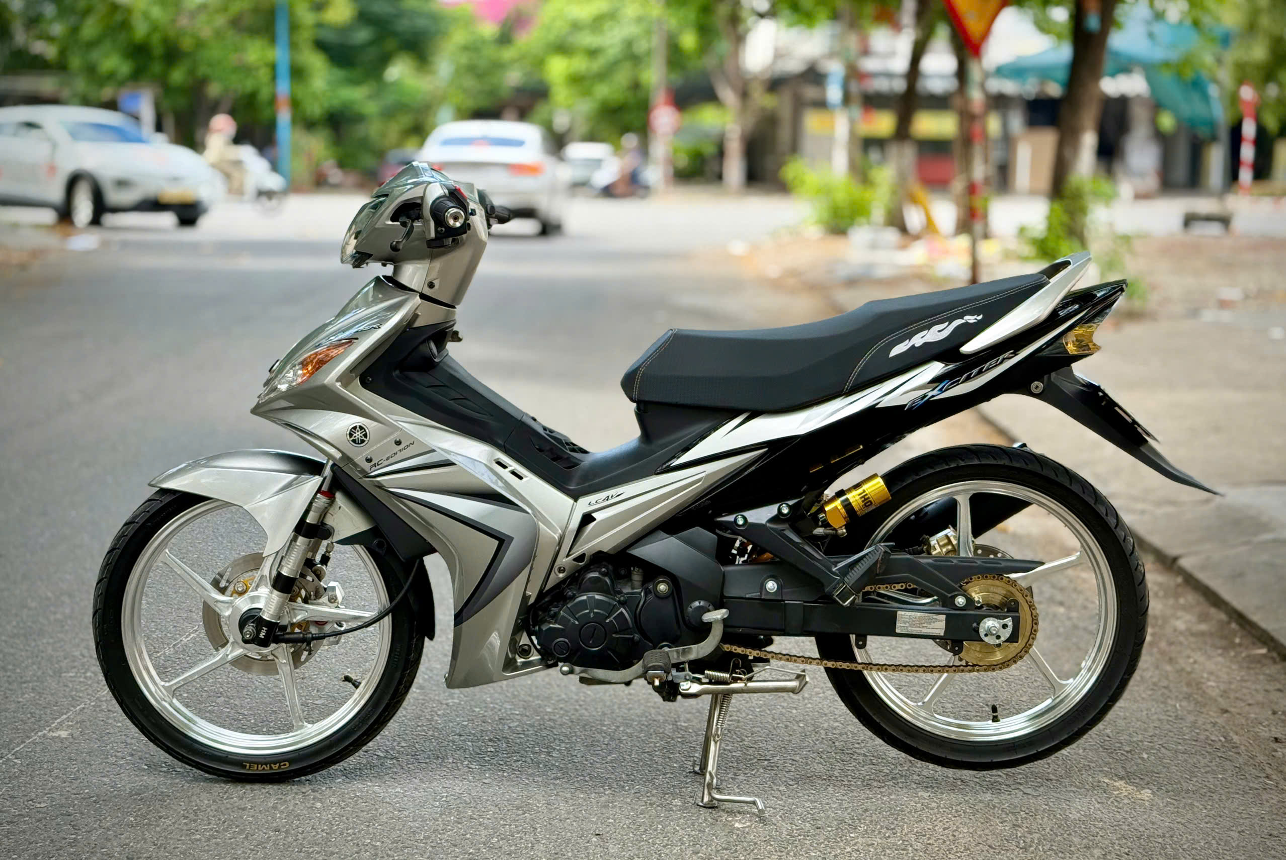 Exciter 135 xuống 2010 zin kiểng - Ảnh 2