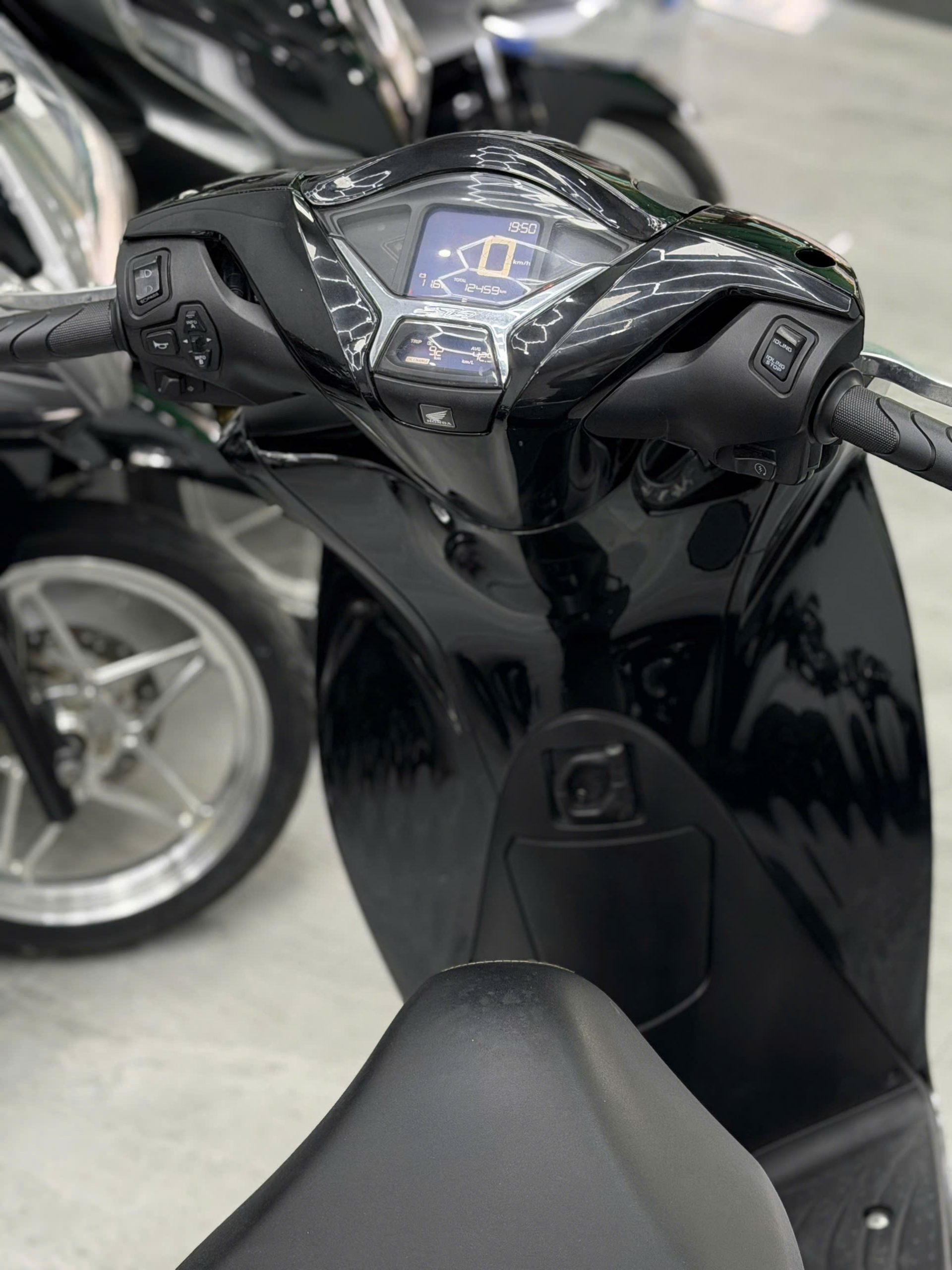 SH 150 zin zin (Hồ sơ sẵn bấm số ngay) - Ảnh 2