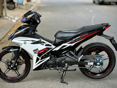 Alternative view of Exciter 150 up Y15zr trắng đen