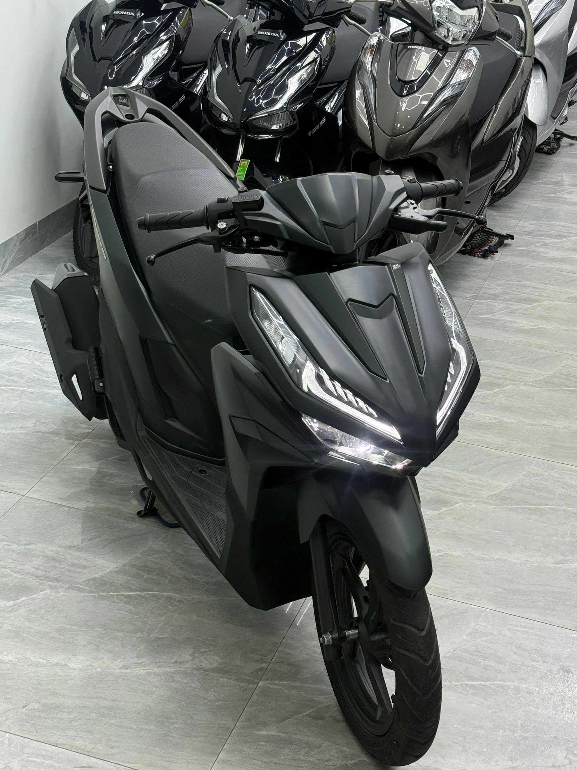 Vario 125 2025 zin keng