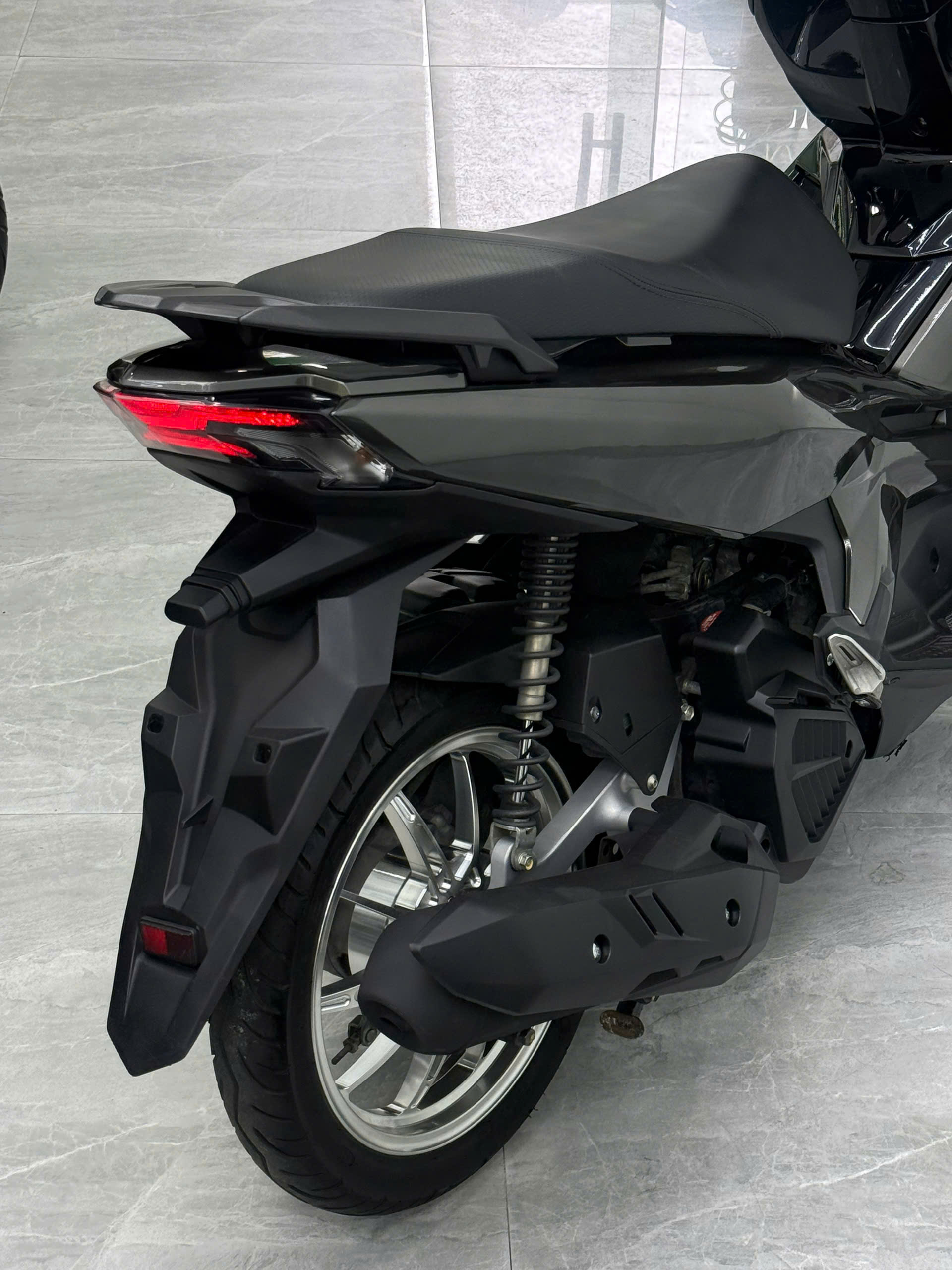 AB 125 zin kiểng (Hồ sơ cầm tay bấm số ngay) - Ảnh 3