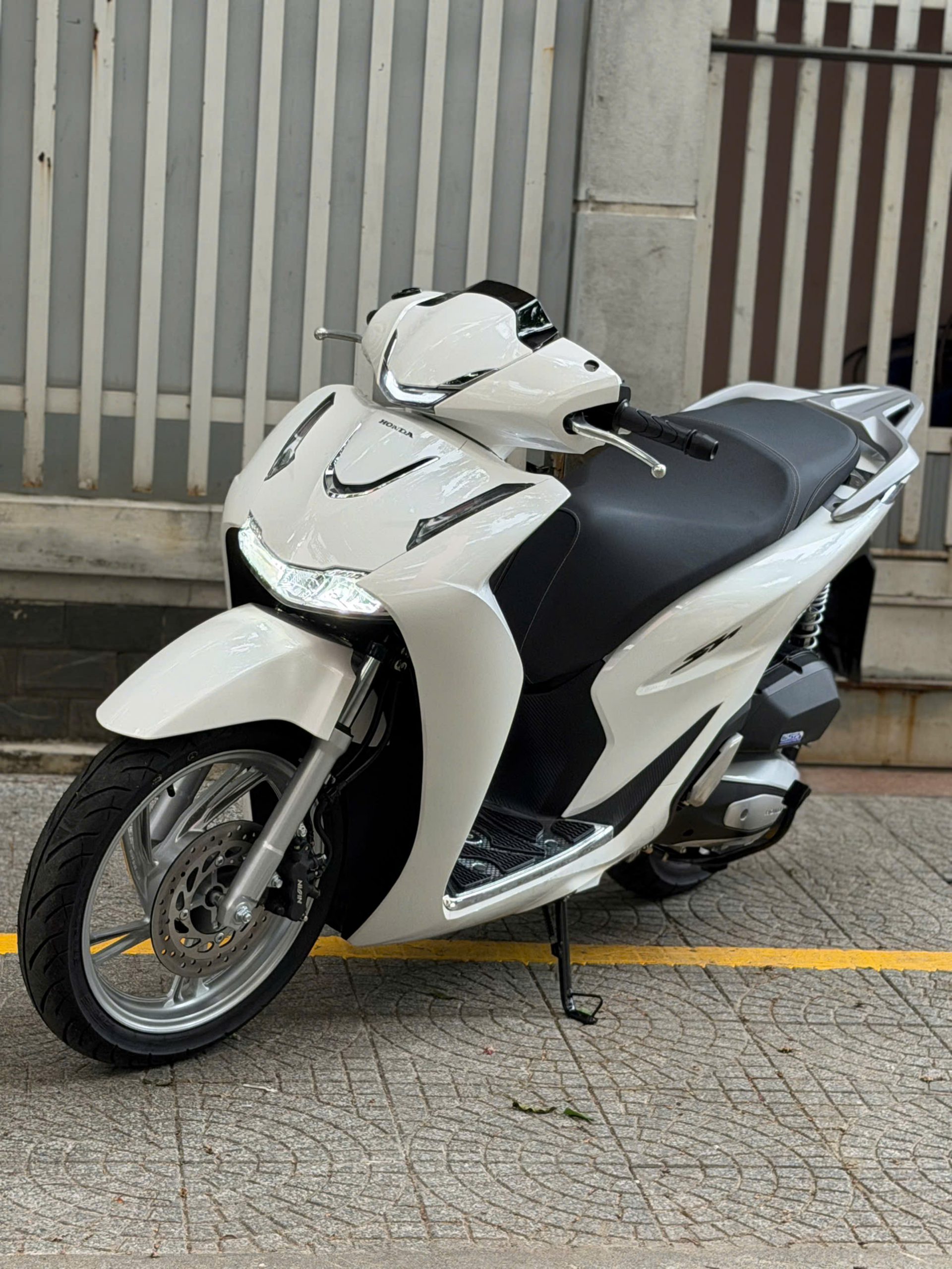 SH 125 2026 odo 500km (Hồ sơ sẵn bấm số ngay) - Ảnh 4