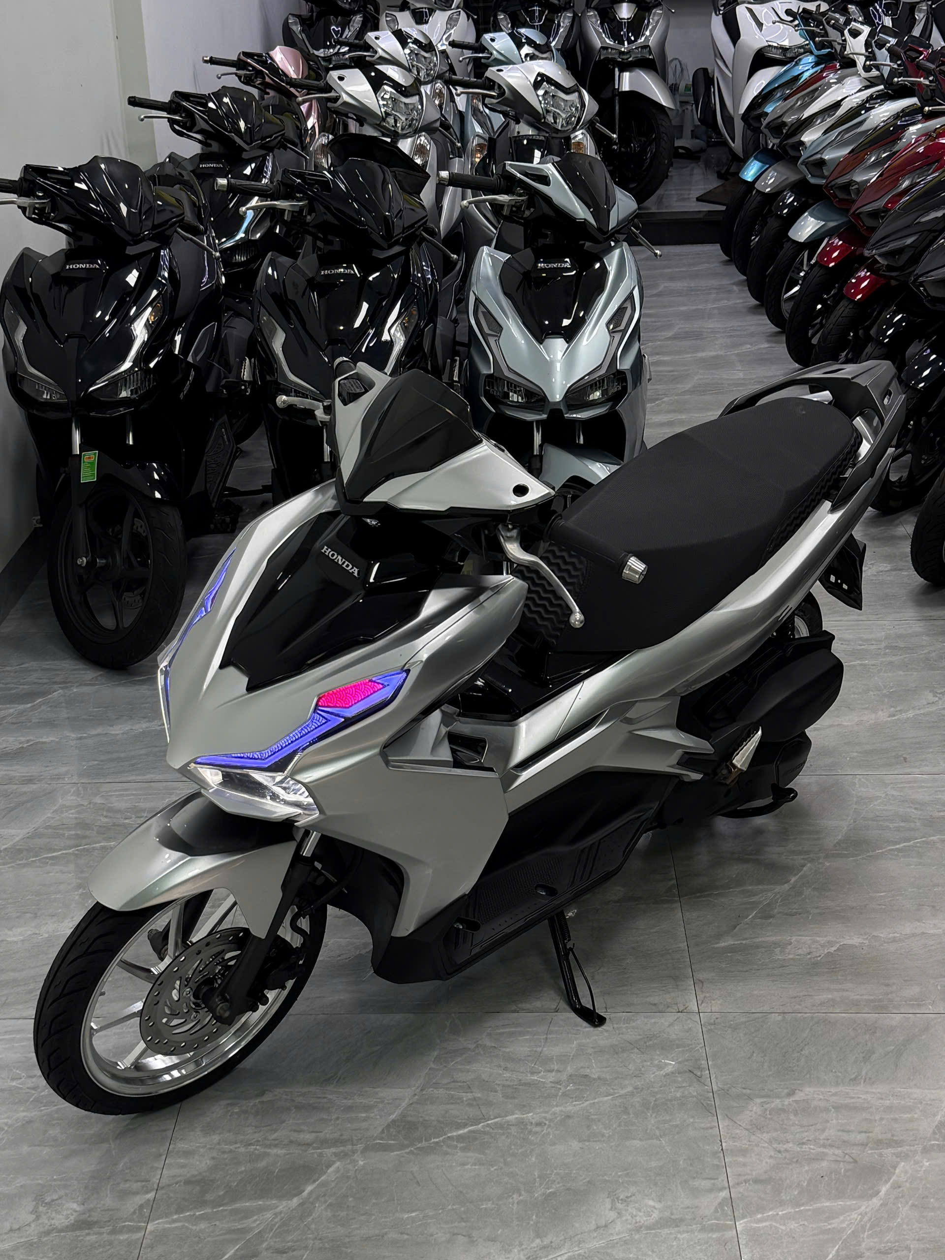 AB 125 zin kiểng (Hồ sơ cầm tay bấm số ngay) - Ảnh 4