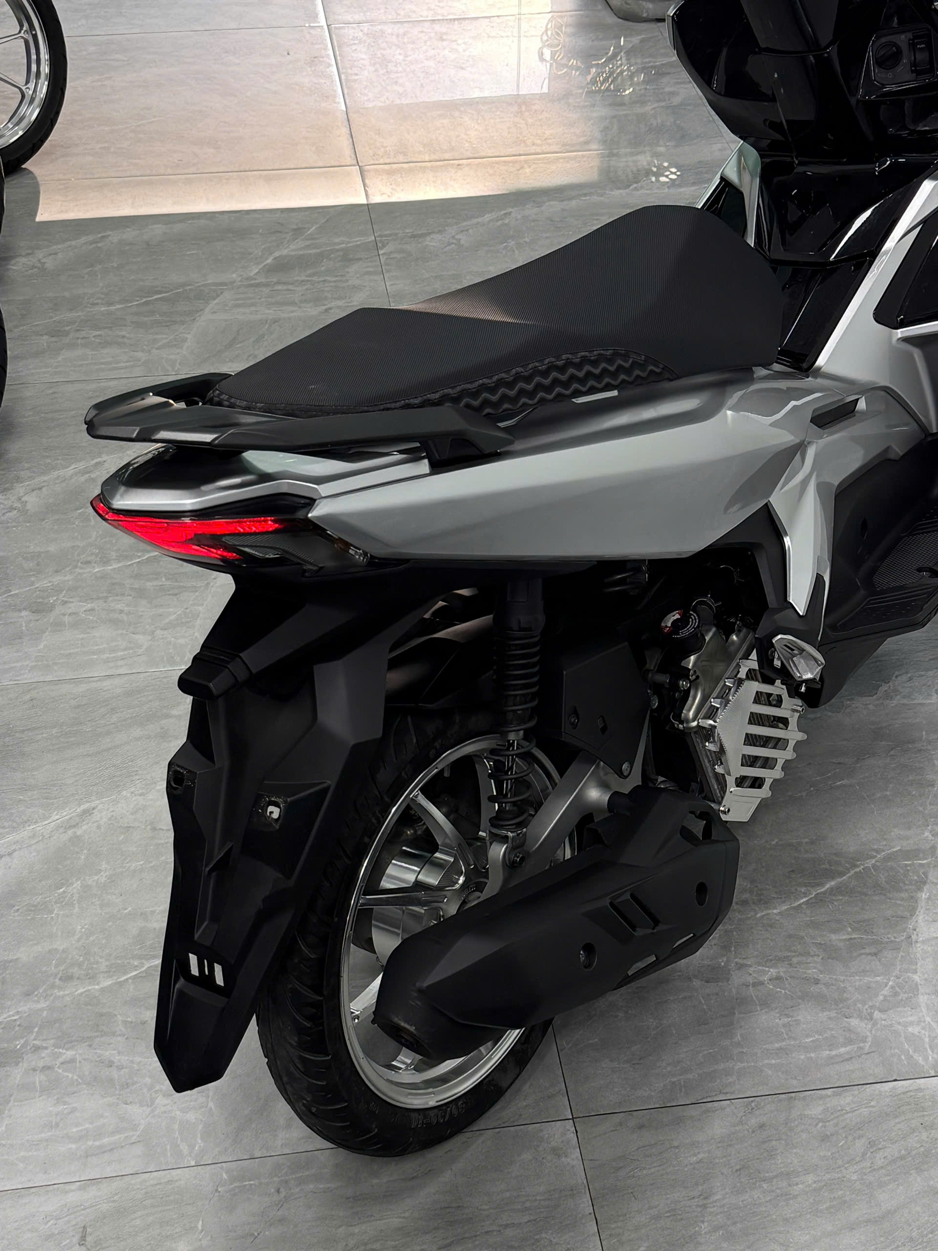 AB 125 zin kiểng (Hồ sơ cầm tay bấm số ngay) - Ảnh 3